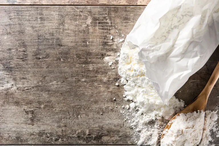 دستگاه بسته بندی خمیر مایع: ابزاری پیشرفته برای بسته‌بندی دقیق و سریع انواع خمیر مایع با حفظ کیفیت و کاهش هزینه‌های تولید.